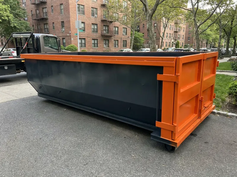 Residential Cleanout Dumpsters in New York, NY